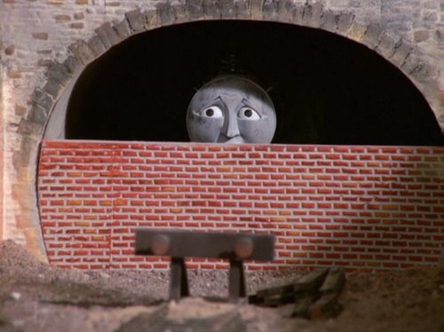 mennakenndall's tweet photo. #channel #tunnel #latest #NEWS https://t.co/AAcaQiT3bg