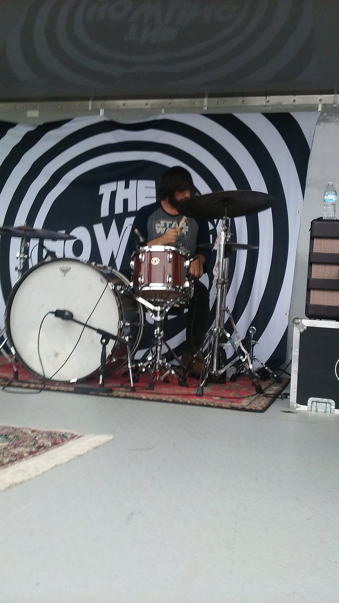 thtfan1's tweet photo. Athens so excited to see #thehowlinhtongues in your city tonight! #greatrock&amp;roll https://t.co/9QglGrG7c6