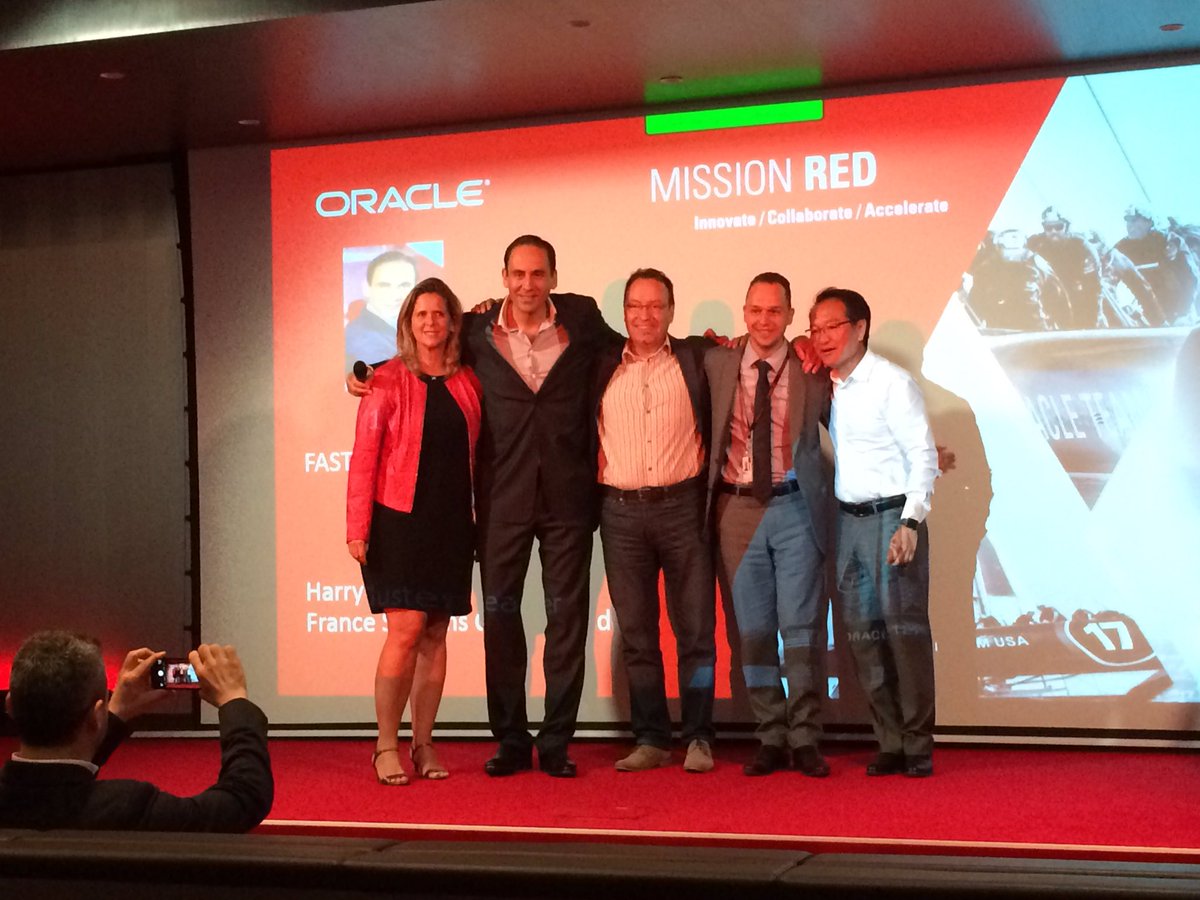 SandrineLeduc's tweet photo. Best performers #cloud_infrastructure Oracle FR team ! Katrine Friang https://t.co/7XvNAlVdJQ