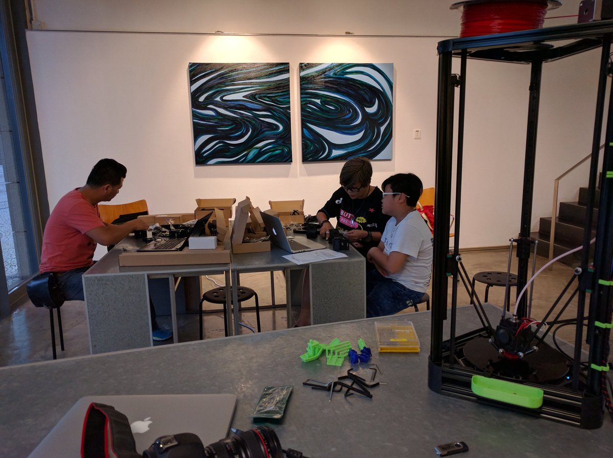 mincheelab's tweet photo. #myo3dp workshop has started! https://t.co/s9pwCIuq5d