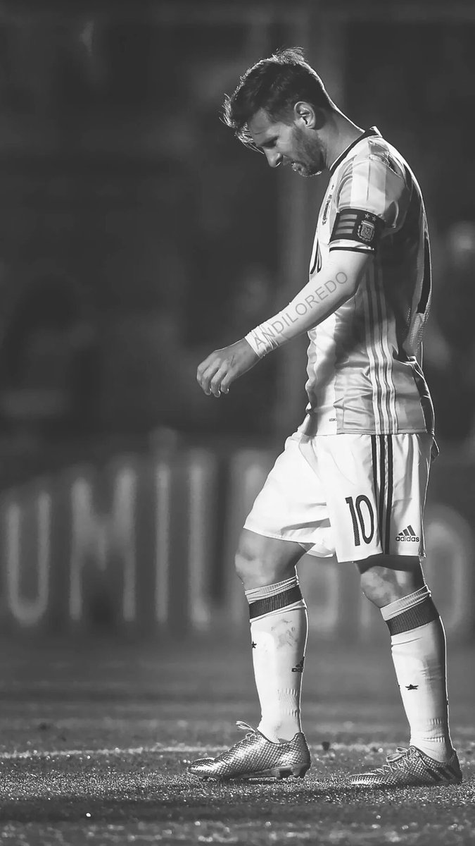 RodriiMax's tweet photo. No alcanzan palabras para agradecerte, ojalá tu regalo llegue este domingo #FelizCumpleMessi https://t.co/sjdXvQeczb