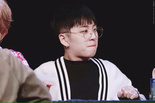 taeil_sb's tweet photo. 😁 https://t.co/oH70j6CTcW