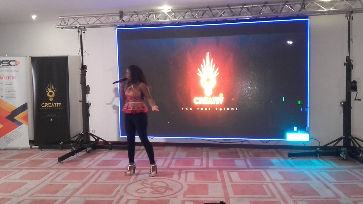 Douala_CKoment's tweet photo. MABEL FA. 🔥🔥 #CREATIVDay https://t.co/Wtk3oD4dD9