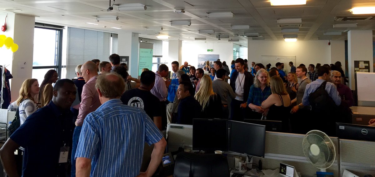 ocroberts1's tweet photo. #LonTechUnconf is organised by @thomsonreuters technologists for technologists
#workingattr https://t.co/r9hlUk9w5m