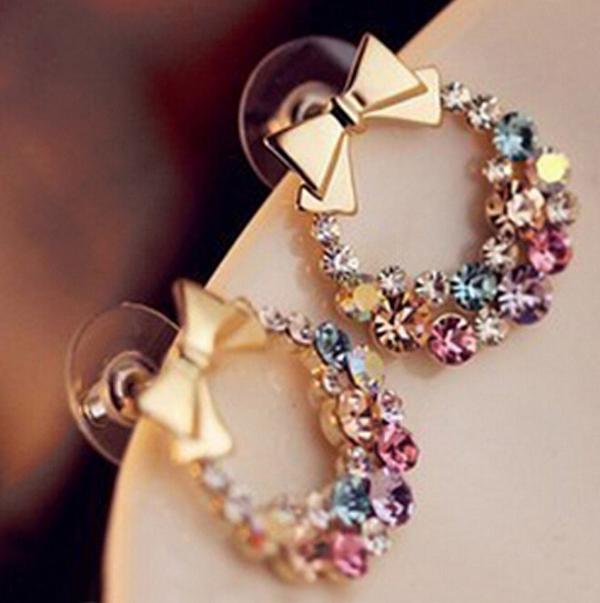 itscooliyo's tweet photo. We love these earrings! Do you? https://t.co/8FWVpDaNjD #earrings #studded #colourful #accessories https://t.co/blVQKexh73