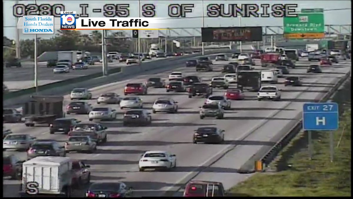 Crash on I-95 SB and Sunrise Blvd #TRAFFIC #MIAMI https://t.co/OPThhWKiuh