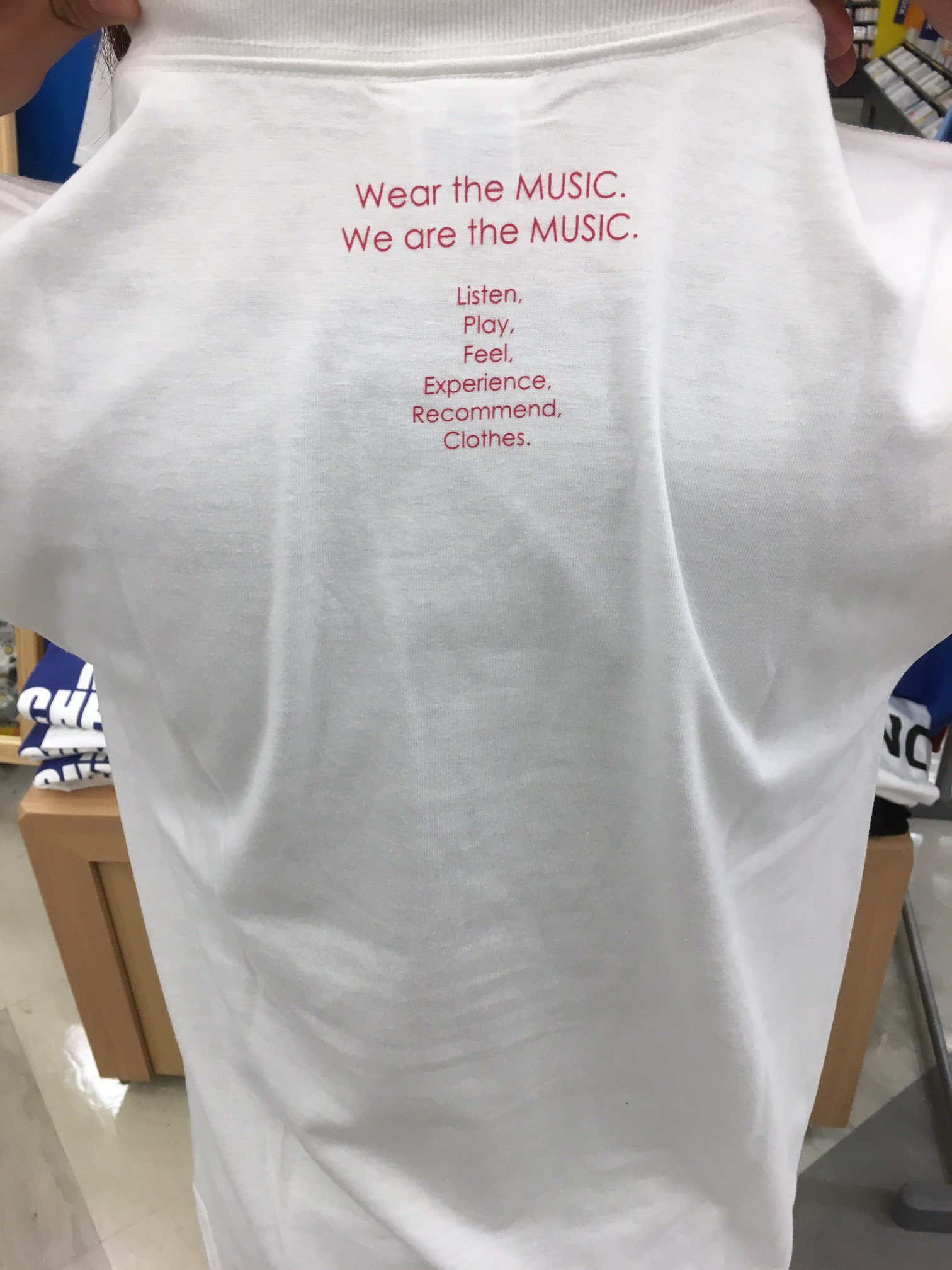 タワーレコード苫小牧店 タワレコアパレル 今日のtee Lovers Rock Size S M L Xl 2 500 Tax In シンプルイズベスト 胸元のワンポイントが可愛い 後ろの首元に入ってる英語のプリントもポイント T Co 4a5wkrj2eg Twitter