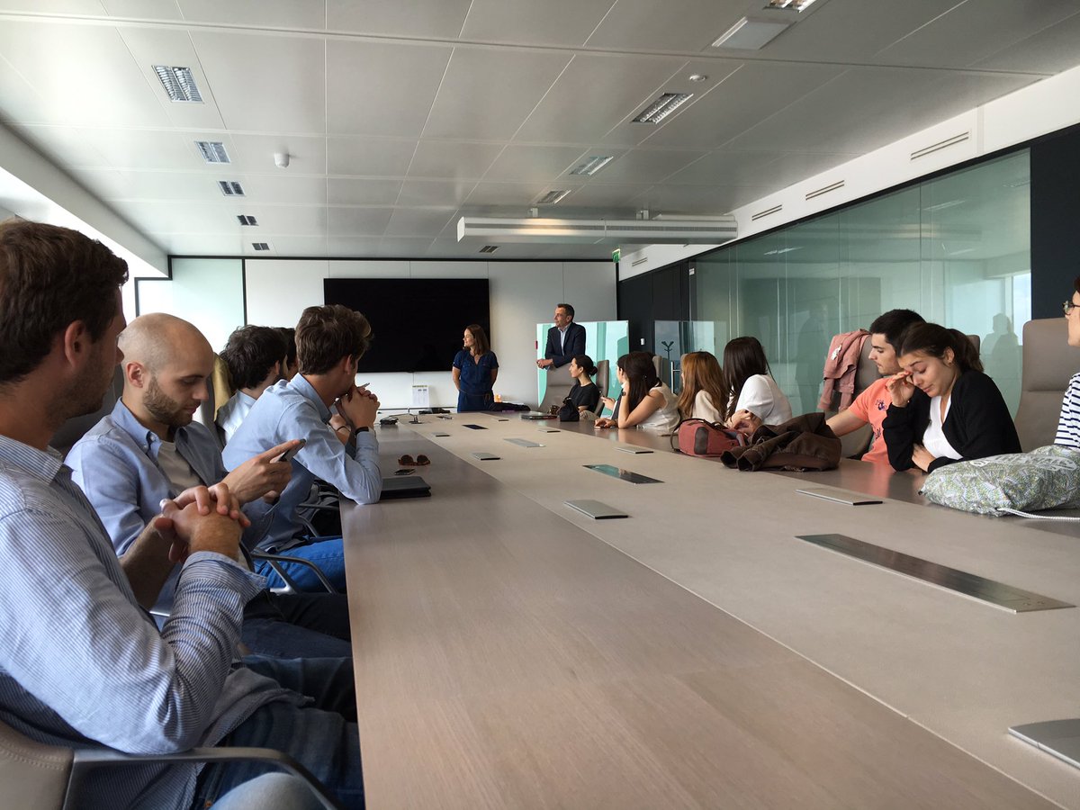 AlexMauroux's tweet photo. Le Master Business Consulting @MBC_master128 en visite à la tour SAP #SAPfr #lifeatsap https://t.co/dKooHW5YAk