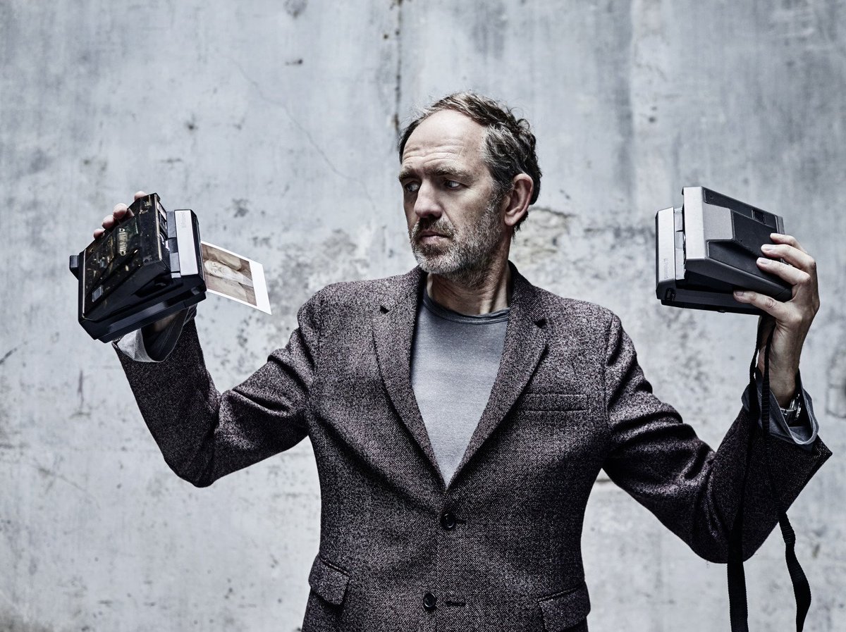 What makes an image iconic? My encounter with ANTON #CORBIJN: bit.ly/28U9v0B -- <a href="/ACorbijn_News/">Anton Corbijn News</a> #photography