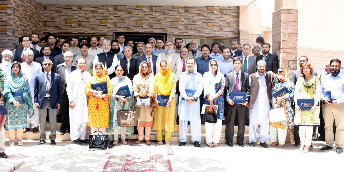 promost15's tweet photo. #5th #HEC #Outstanding #Research #Award #Winners with Rana Taneer M/o #Science &amp; #Technology &amp; Chairman HEC 24-6-16 https://t.co/qyw1U4Q0HY