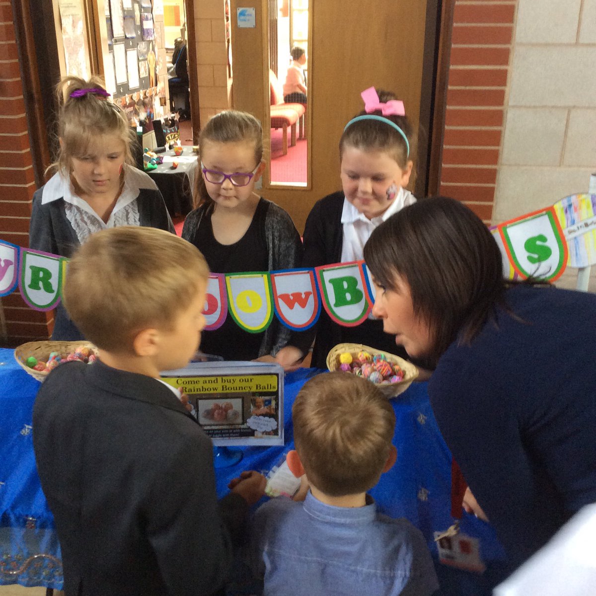 msboyes11's tweet photo. Fantastic Enterprise thank you @K_Northern88 and we won with the most profit!! Fab job 2B @BoothferryPS https://t.co/Sd8Q2X0ukV