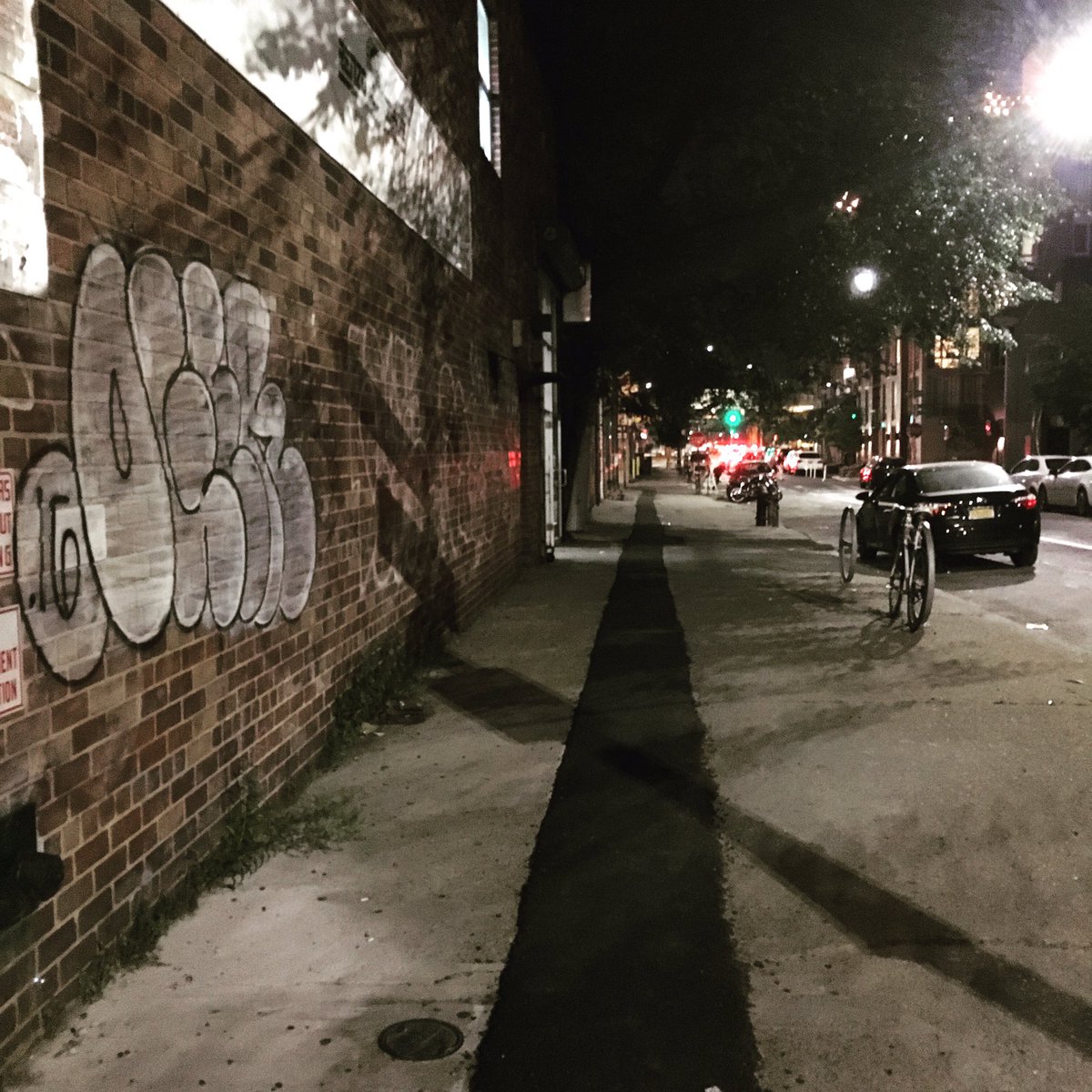 100FD's tweet image. Day 40: His passion, telling good stories on film. My passion, supporting him &amp;amp; feeding the troops. #100fd