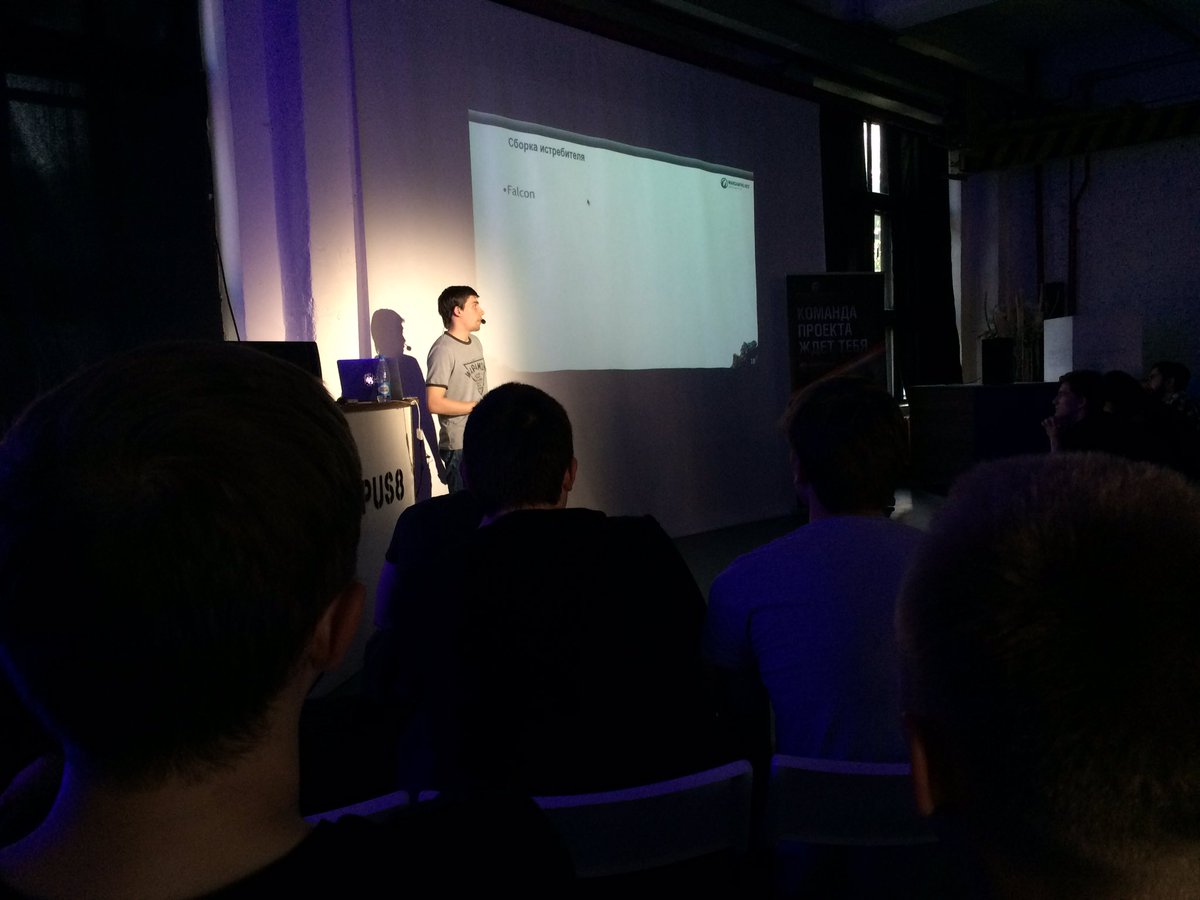 pythonminsk's tweet photo. Дмитрий Кукушкин с докладом о Falcon #pythonmeetup https://t.co/cTL012ZsFf