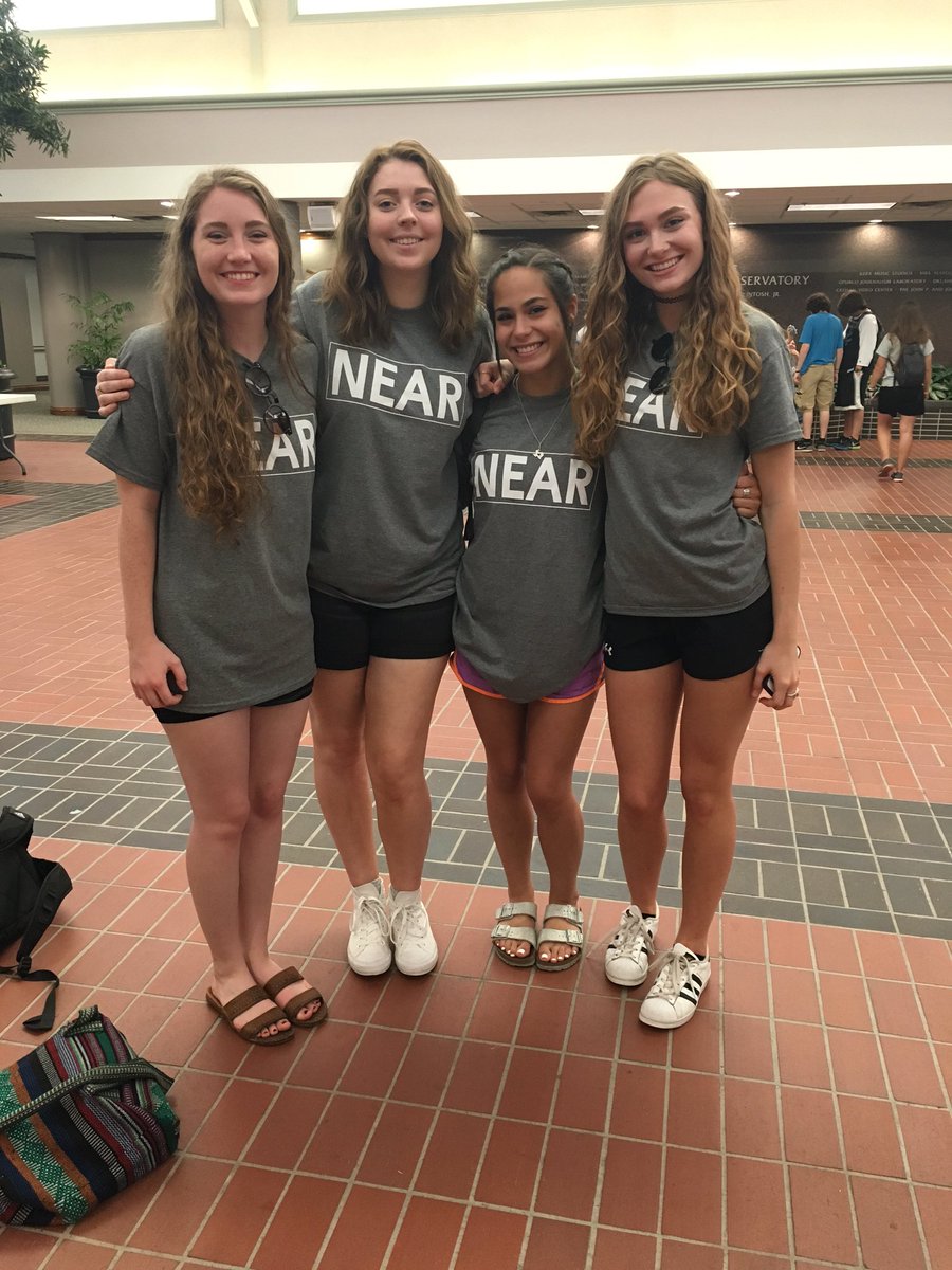 mackenzie_wyatt's tweet photo. love loving Jesus with y'alllllll. ๐๐ #Zenith2016 @logo8868 @AlveyJessie https://t.co/q2MZ018anK
