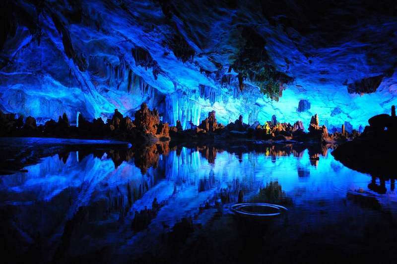 Seen This Gorgeous Picture Of The #Reed Flute #Cave, #China?? #SeaFolks