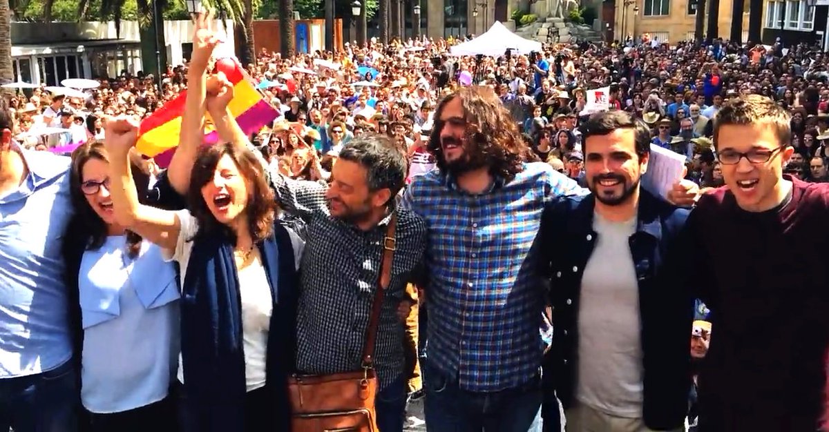 DailuzOlga's tweet photo. @PodemosStboi.@noticiasalb.@ManuelaCarmena.@syriza_es.#EuropaSocial.#SÍ.#BrexitM4.#EnMarea.#arribaloscorazones.#26J https://t.co/ylomq6J2ii