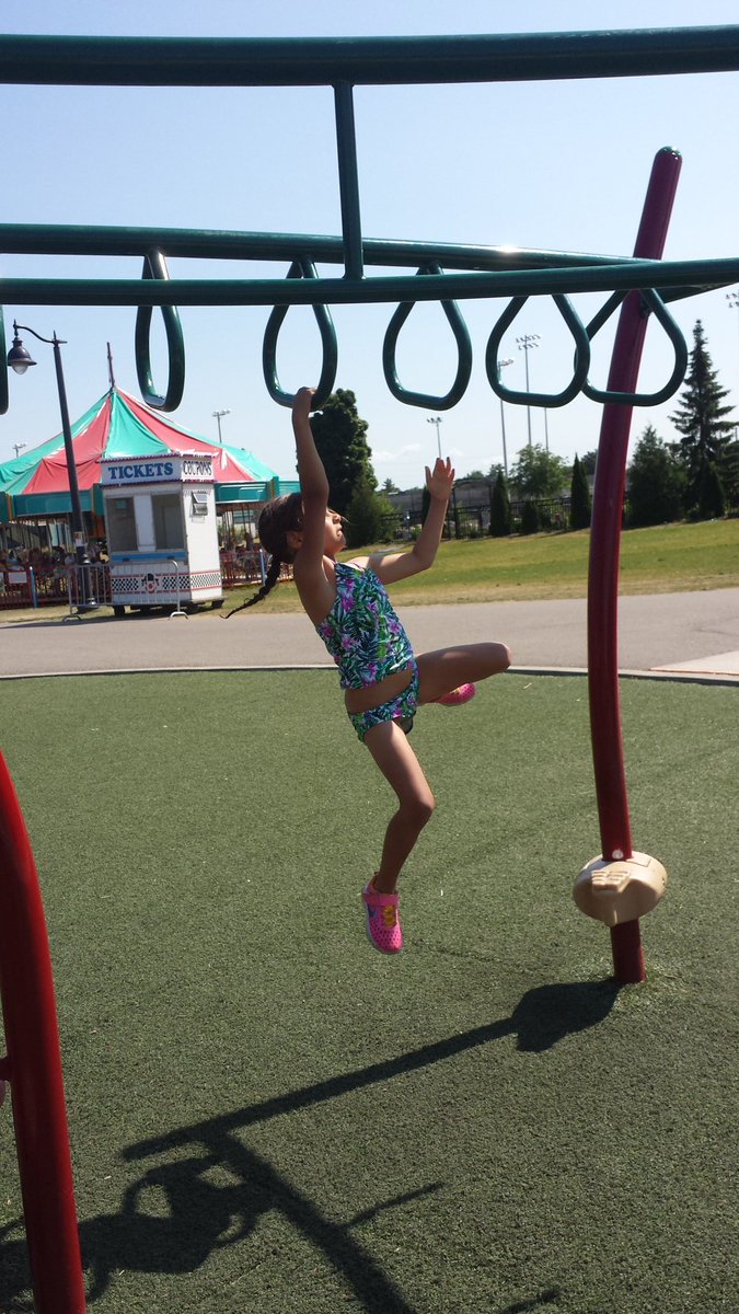 BrebeufFDK101's tweet photo. Fun at the park! https://t.co/RKOtUTyPOC