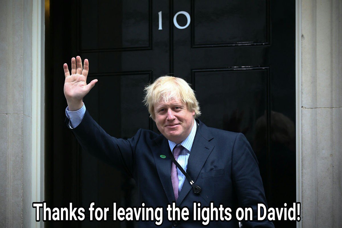 MrMelPsychRN's tweet photo. The next PM? #RichGuys #BullingdonClub #OldChums #RevolvingDoor https://t.co/KEGB370ZhS
