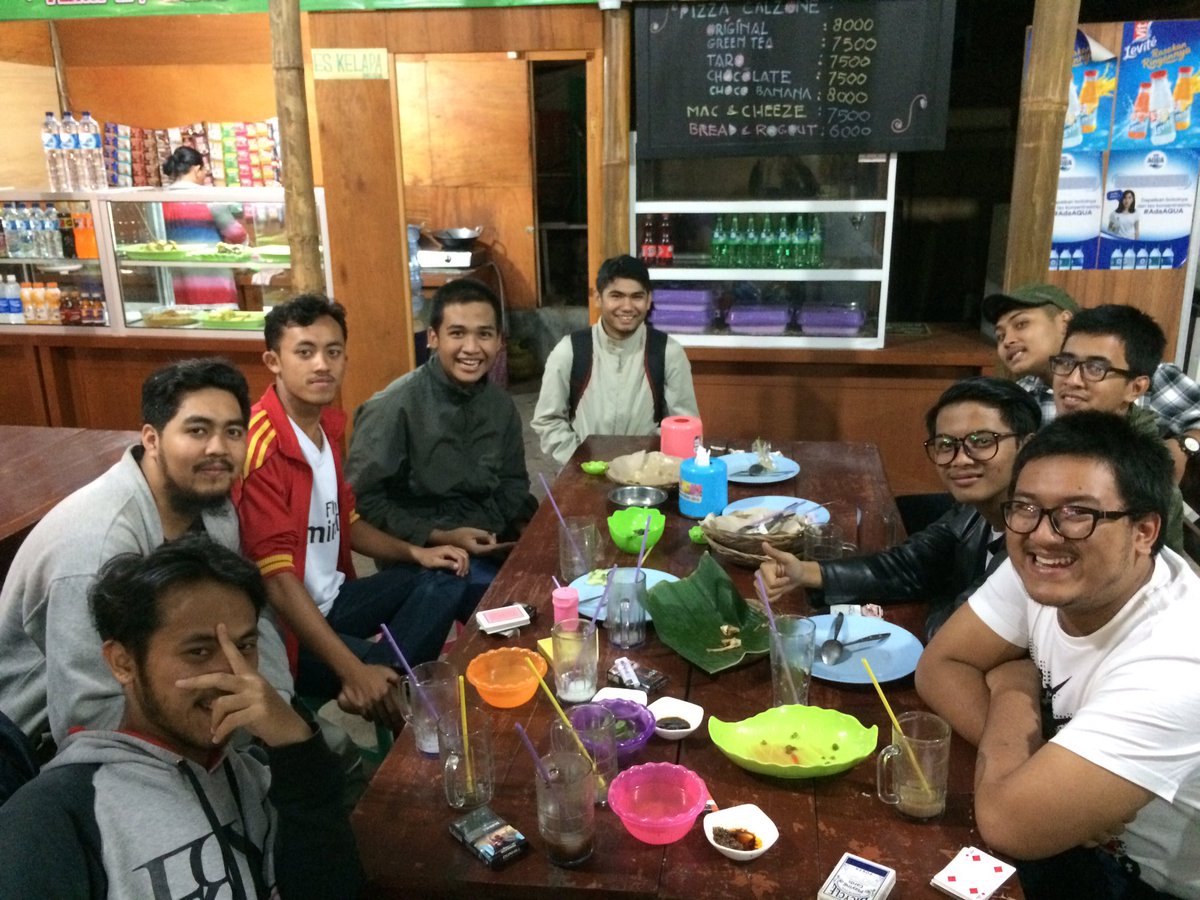 StandUpIndo_KWB's tweet photo. Kita akan segera kembali untuk menghibur kalian! #WisaTAWA https://t.co/8FKcT2GikA
