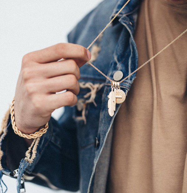 TeamValleyBC's tweet photo. Matt gold cross bunch - £25
Matt gold double wrap bracelet - £20
https://t.co/T2deCVd6q8 #chainedandable https://t.co/IHm15oi8jJ