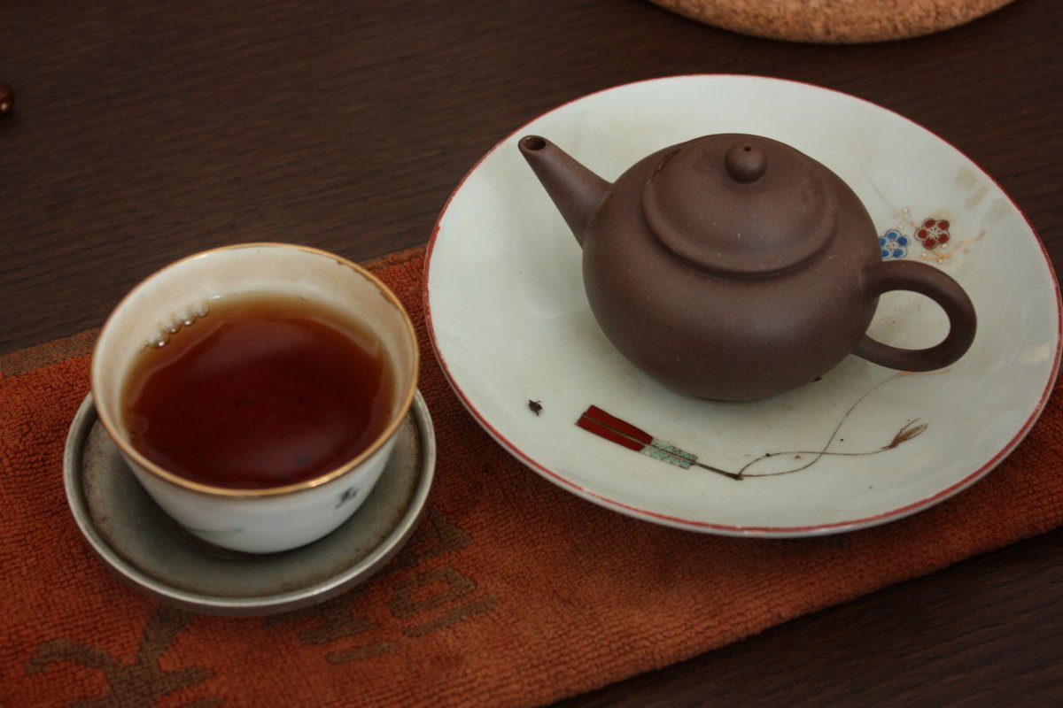 myteabook's tweet photo. #teatime here at #teabook. How familiar are you w/ #puerh?
@hanamichiflower @izaakMENDOZA @CuppaChaHQ
pic: marshaln https://t.co/s8lJUtiTLd
