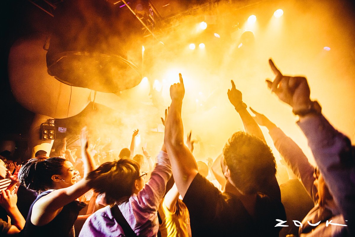 zouksingapore's tweet photo. Gonna be a fantastic Friday! π
β #ZoukSoundsystem #FreshVelvet #Bulletproof
#ZoukSingapore #ZoukAtJiakKim https://t.co/uUvgOA9aAV