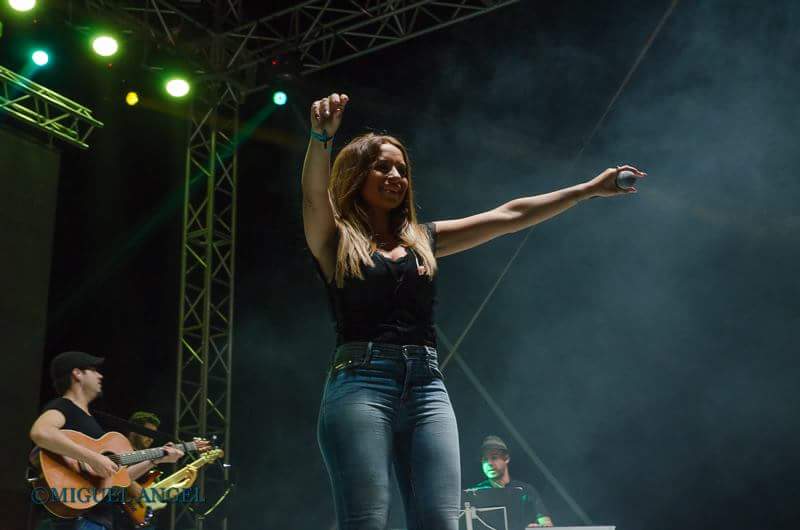 PepiRom's tweet photo. Ole con Ole! #girapositivo @KikoyShara @KikoficialSpain @Sharaoficial https://t.co/fcHKxmM0dH