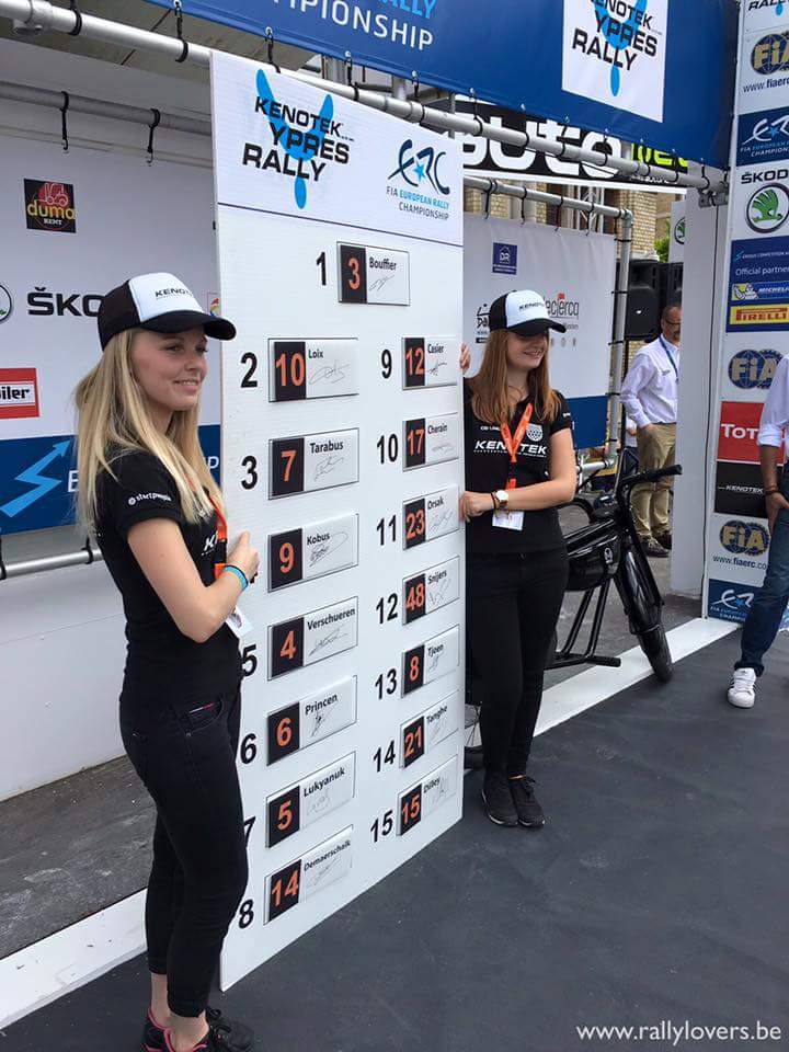 GoDriveRacing's tweet photo. Startposities https://t.co/ZBGzakHSf6