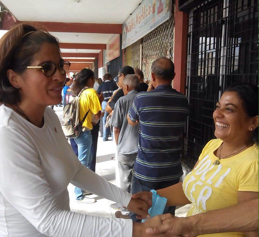 MariaGMonagas's tweet photo. Las colas para verificar en Monagas están llenas de #HeroesDelCambio ¡Cada historia nos fortalece más! https://t.co/bQr8lfCIeF