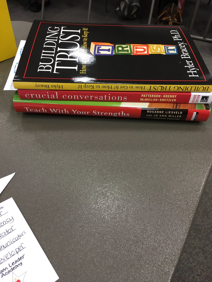 camitchell5's tweet photo. #pisdtla thank you for the summer reading!! https://t.co/ZiwIQzI86W