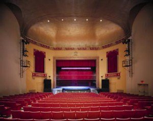 MagicalMadigan's tweet photo. Back to a place near and dear to my heart tonight. #WhereItAllBegan #MagicLives @VoW_Online #Breakthrough47 https://t.co/YeI7SyLqPD