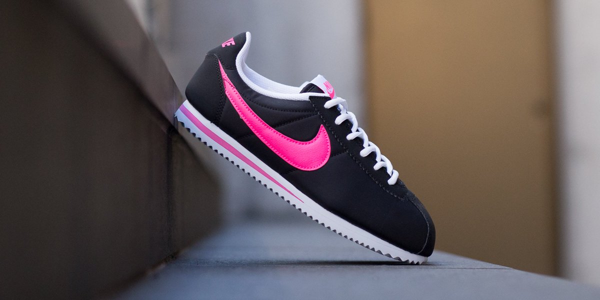 nike cortez black and pink
