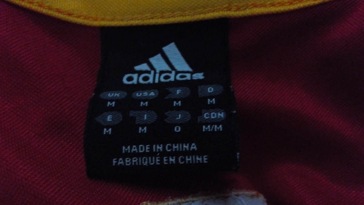OyeJersey's tweet photo. Detail Spain

Pulls di belakang https://t.co/gpNGbHslIx
