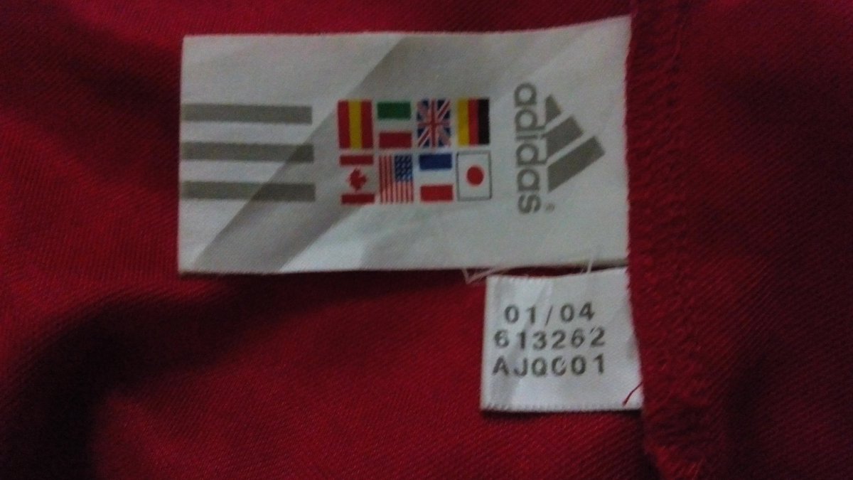 OyeJersey's tweet photo. Detail Spain

Pulls di belakang https://t.co/gpNGbHslIx