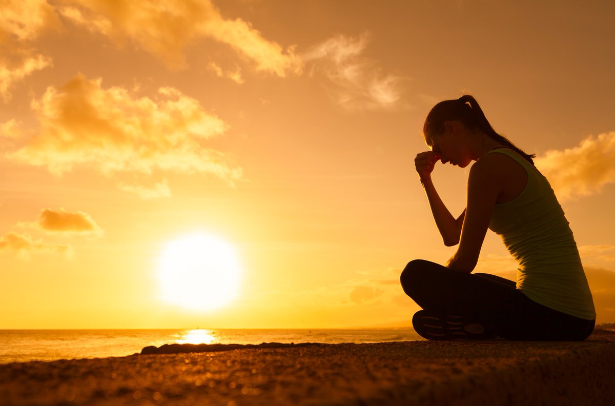 MerrittHawkins's tweet photo. Suicide is the 3rd leading cause of death in youth ages 10-24. https://t.co/ZyE4HZYerr #MHreview #mentalhealth https://t.co/5cNjTIbEMj