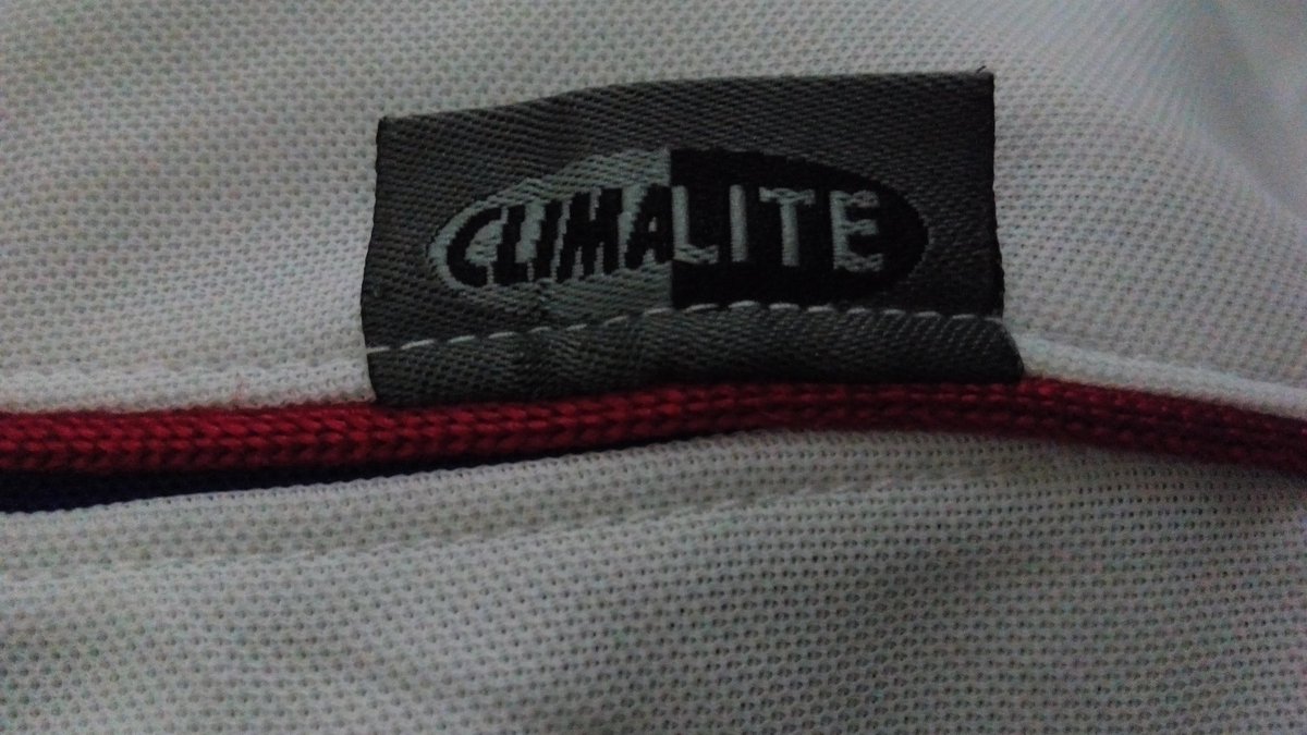 OyeJersey's tweet photo. Detail Japan
Apparel adidas rontok https://t.co/hFTfasbSsl