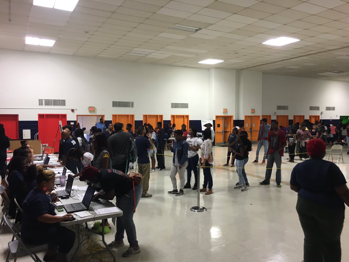 DCMOCRS's tweet photo. Malcolm X Opportunity Cntr in #Ward8 host youth from @MBSYEP from #All8Wards to distribute smartrips to get to work! https://t.co/l47ECLdFtZ
