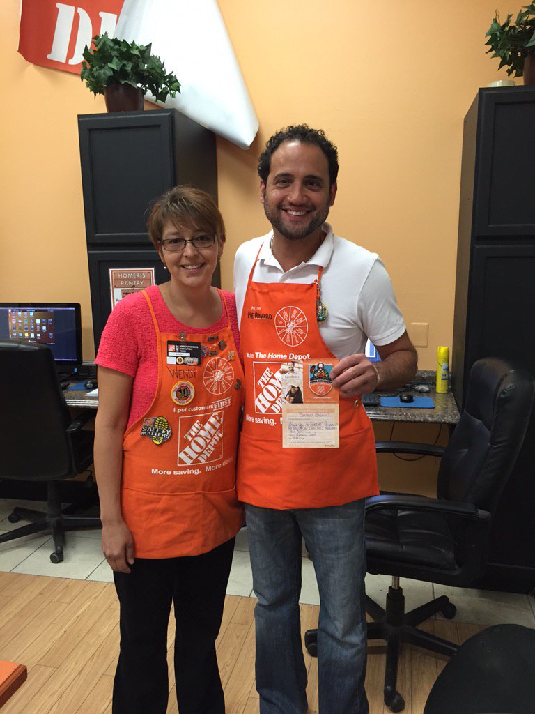 GoodWendymgood's tweet photo. Homer Award given to Bernard a GREAT ASM! Thank you! Your the BEST! @brendan_m_burke@XKerrigan@AmyMETMidwest@BShamow https://t.co/4vU6D3MCaA