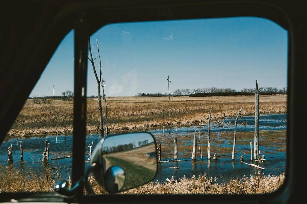 roseannethevan's tweet photo. headed east. 
#waterworld #midwest #backroads #vanlife #ontheroad #vanviews #vangrrl #bewi… https://t.co/BQKeq6doe4 https://t.co/NV9moCyHQ7