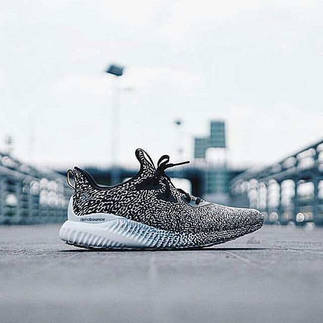 adidas alphabounce og