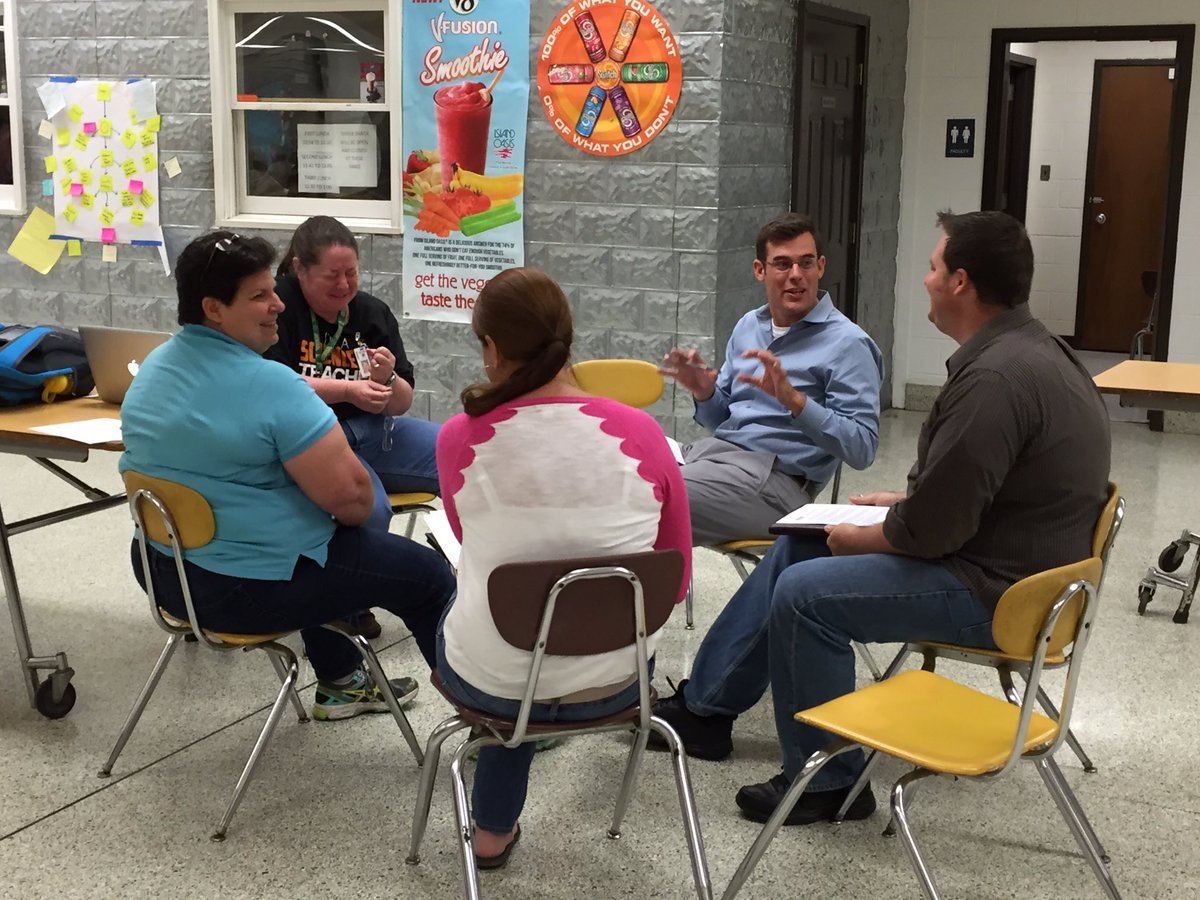 JeremyManger's tweet photo. A powerful moment as courageous educators present their projects for #projecttuning  #iwcsPBL2016 #firsttime #pbl https://t.co/WCqgD6Cgmv