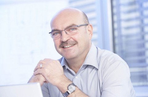 #Interview mit #Telering-Chef Schnur: "Keine falsche Bescheidenheit ..." gfu.de/che-news/alle-… #CE #TV <a href="/IFA_Berlin/">IFA Berlin</a>