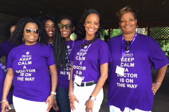 heidvent's tweet photo. Keep calm | A doctor is on the way. @TreveccaSGCS #cohort17 #ISLE2016 https://t.co/bkDbNmRyZy