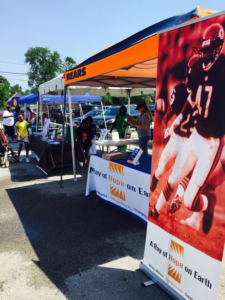 Promoting camps @ Roseland Hospital's Senior &amp; Community Fair! R U registered yet? #Football arayofhopeonearth.org/camps