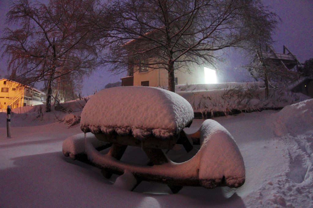 Strange_Sounds's tweet photo. Meanwhile it is snowing in New South Wales #Australia #snow #cold https://t.co/vvPgvThNY2 via @Strange_Sounds https://t.co/0GabbamNGT