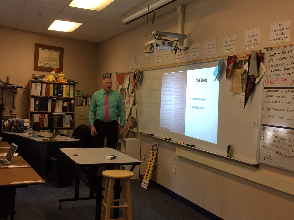 BoyneTechConf's tweet photo. Sharing how to make digital book trailer with @Jeremybballer  #boynetech https://t.co/v4paLBL7UG
