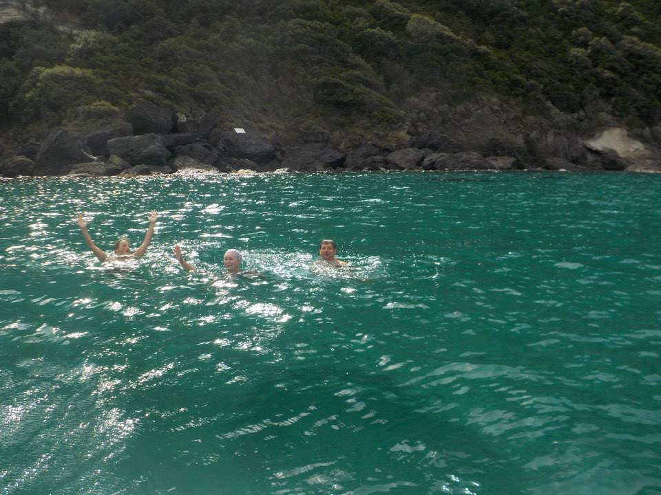 sun_sea2016's tweet photo. GITA IN BARCA TANTI TUFFI ALLA SCOPERTA DELL'ISOLA D'ISCHIA https://t.co/REDwLl5TET