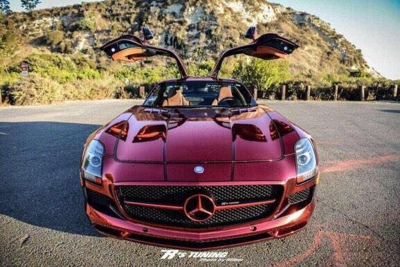 LUXURIOUS4you's tweet photo. Wings up https://t.co/bqTtnQbVYg
