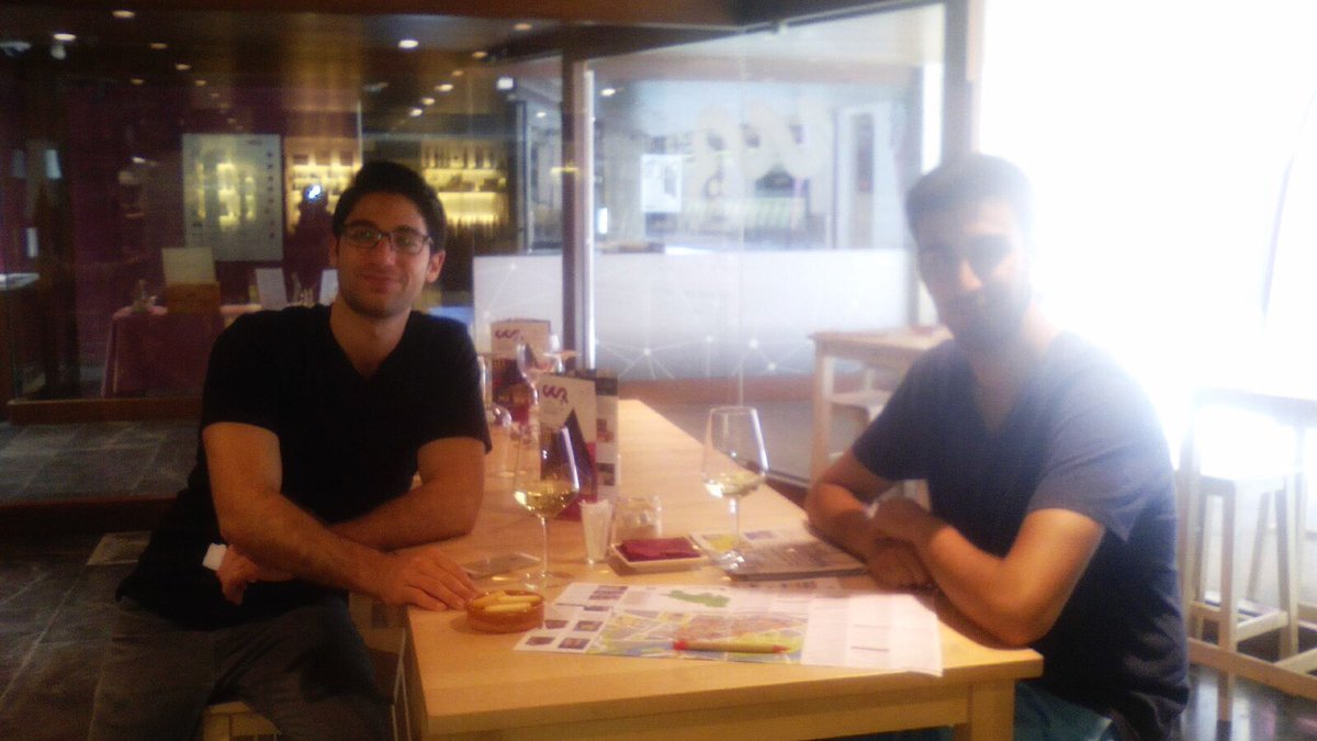 Vienen desde la #India y disfrutan, como no, de la #cultura del #Rioja #visitaCCR