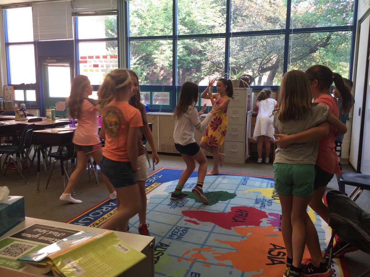 MsRascoe's tweet photo. The girls are dancing like crazy, and the boys choose to calmly play games! @JTown4th @JamestownAPS #afterthesols https://t.co/6Dp3rwiol3